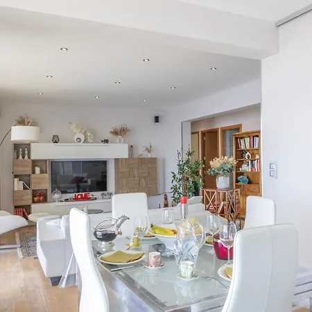 Le Nid De Bastia - Bel Appt Avec Balcon Et Vue Appartement *